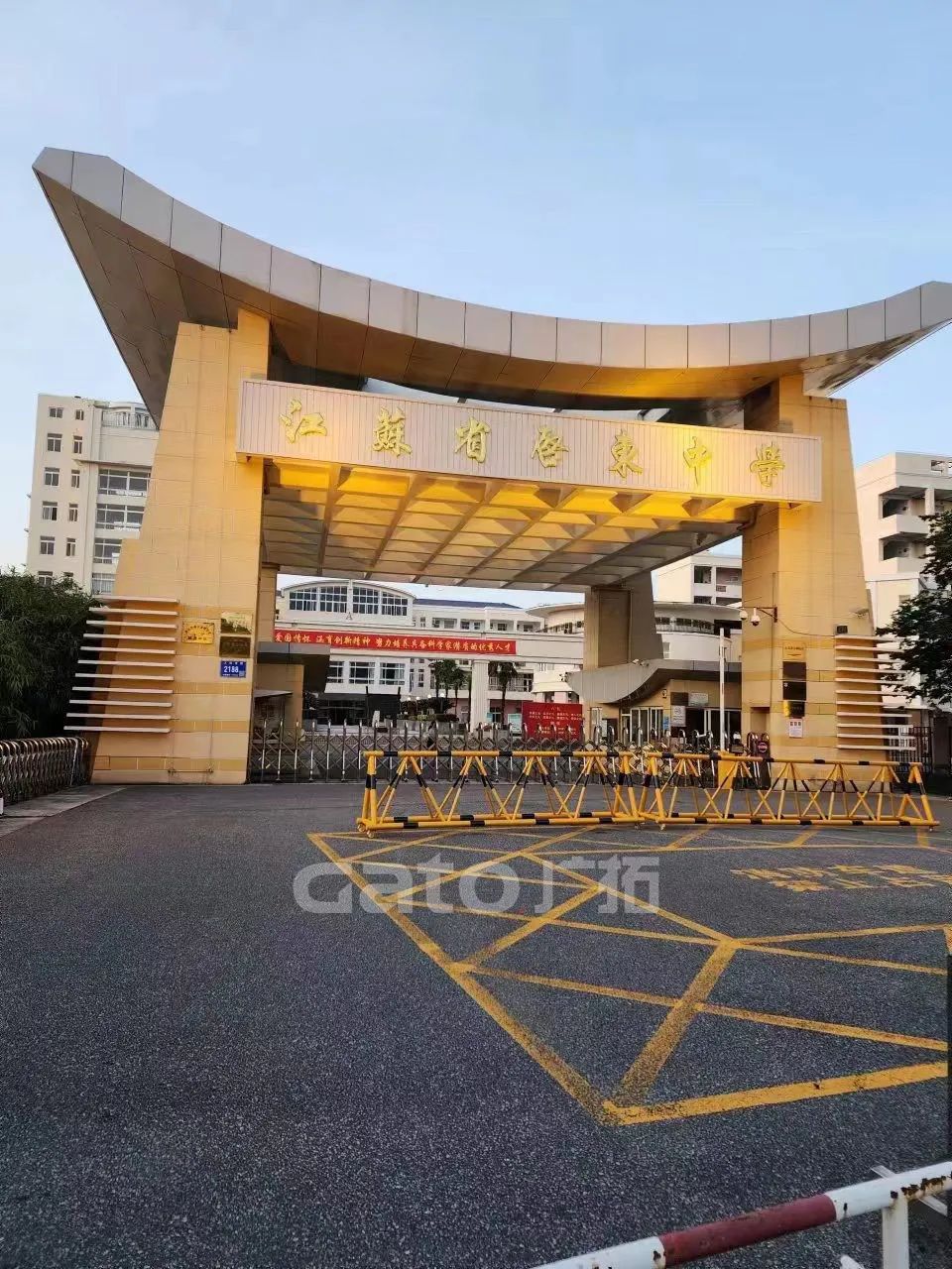 啟東市38所中小學(xué)安防改造項(xiàng)目，廣拓V7常伴校園(圖7)