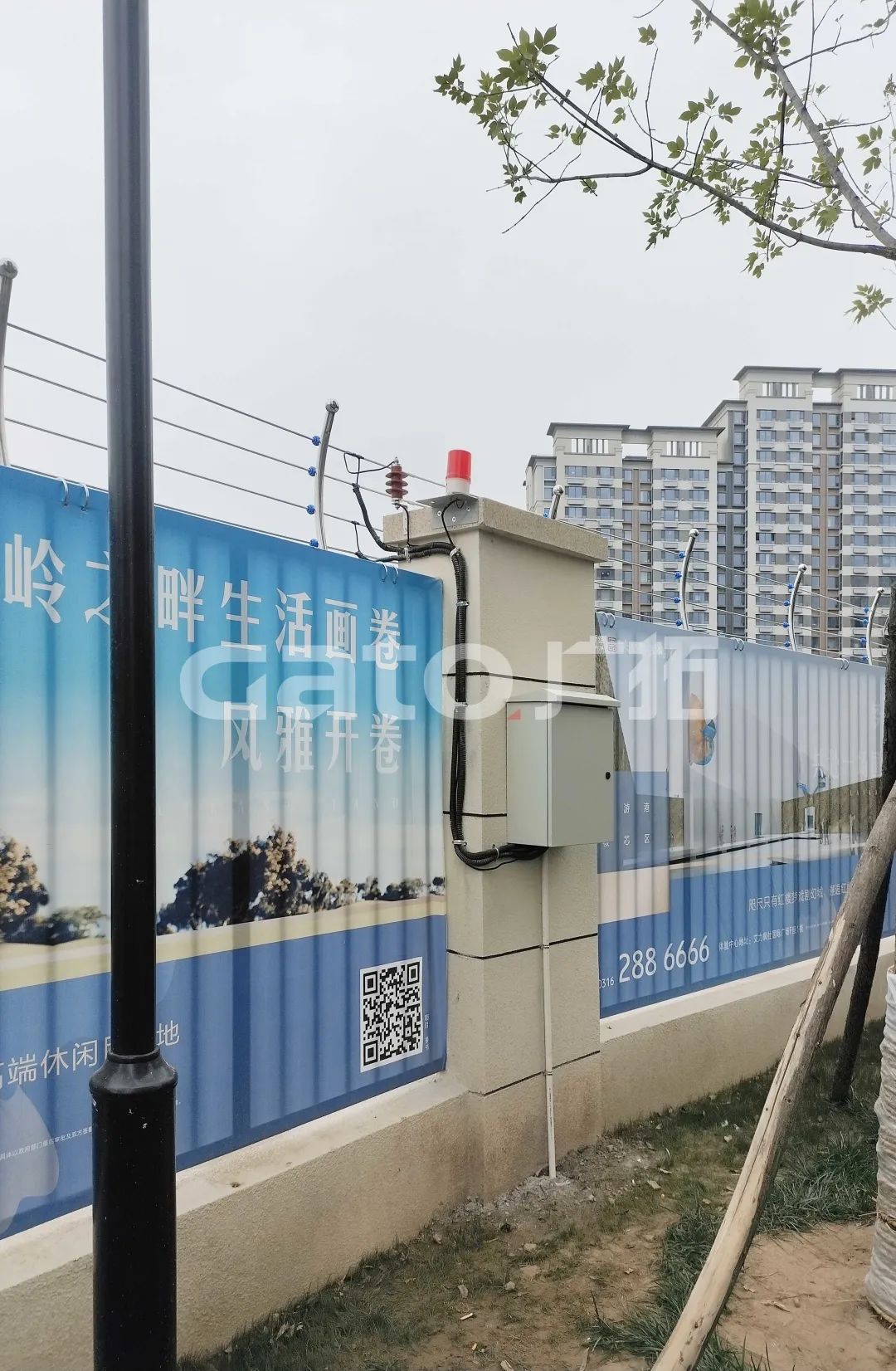 你見(jiàn)過(guò)弧形的不銹鋼電子圍欄嗎？(圖11)