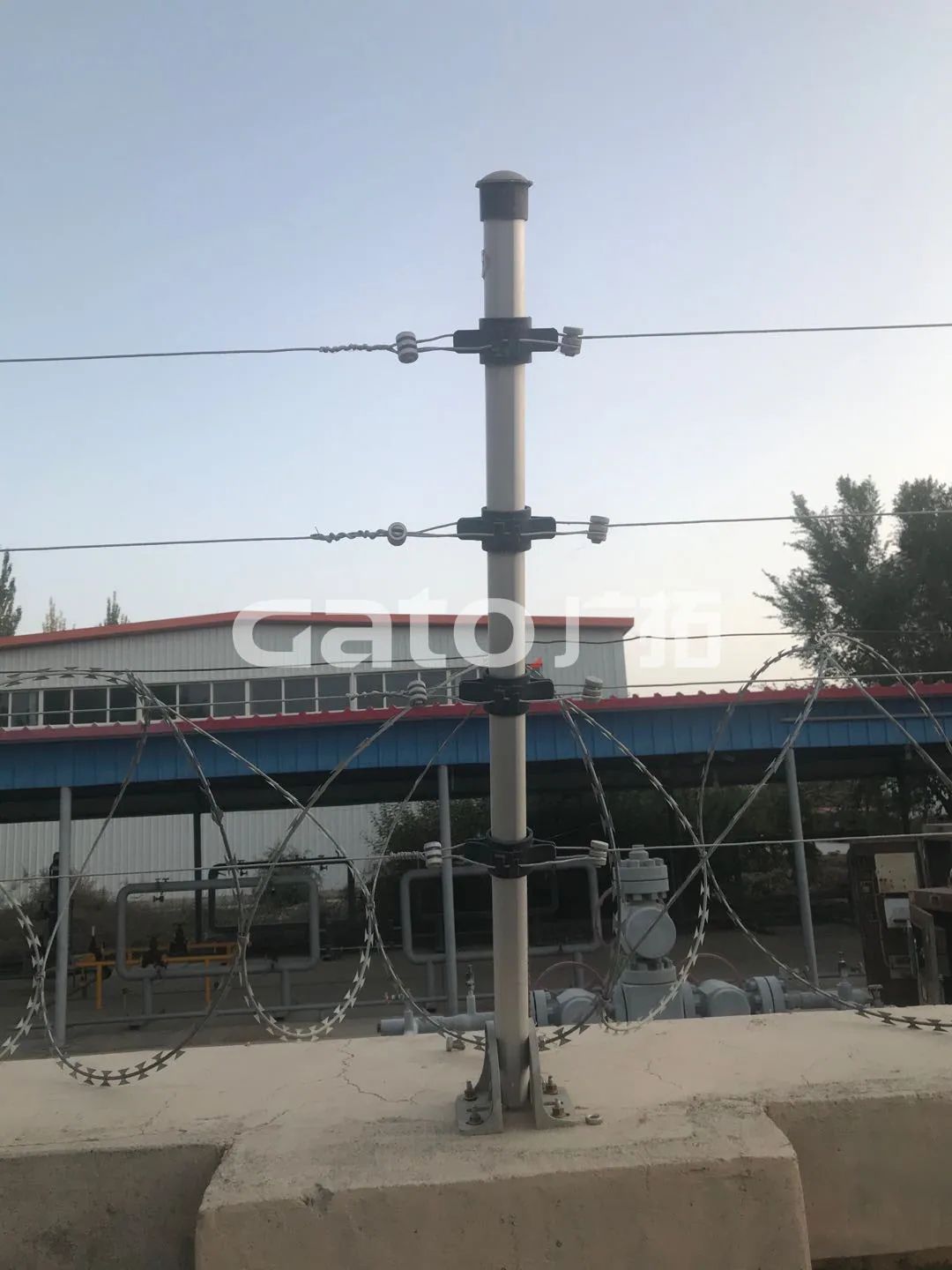 在長達10100米戈壁沙漠裝電子圍欄，塔里木油田真的選對了！(圖11)